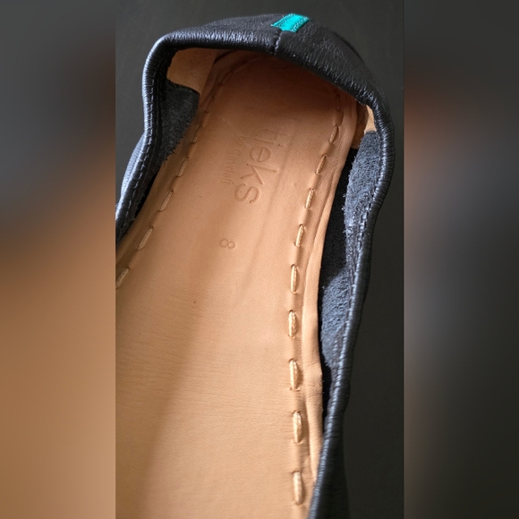 Tieks Matte Black Leather Flats size 8 - Picture 5 of 11